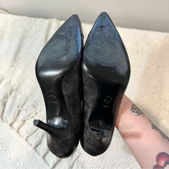 Tory Burch Heels Gray/Black Snake and Croc Print Leather Pointed Toe Pumps 9.5 - Picture 10 of 12